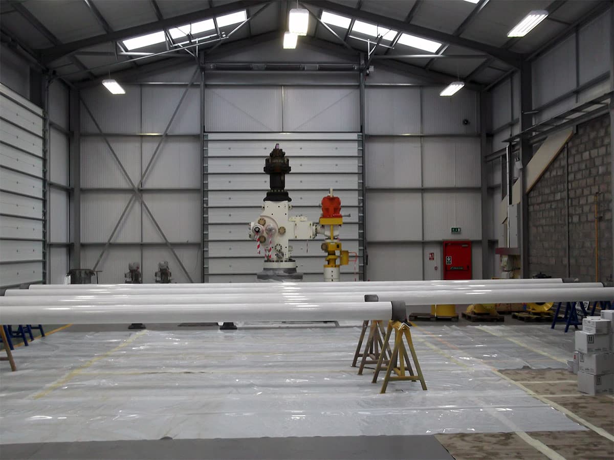 Application of 2 coats of Belzona 5892 to external pipe surfaces