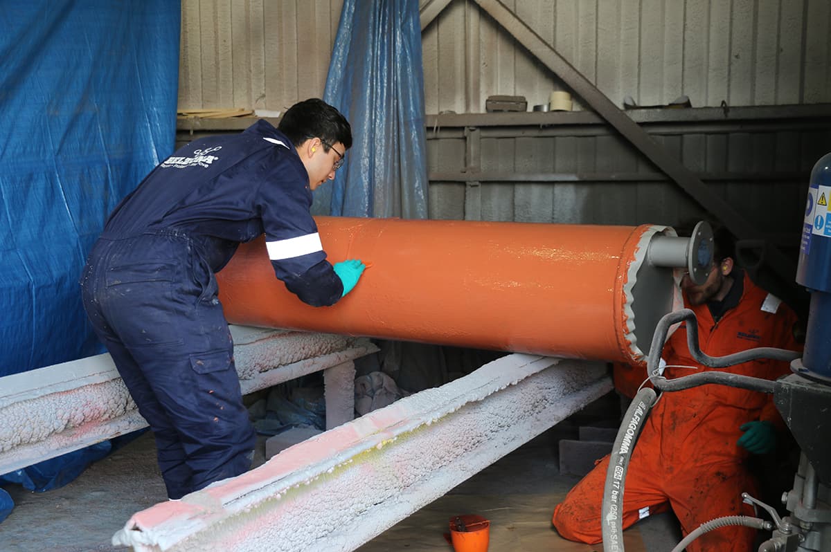 Belzona 5871 application onto a seal pot