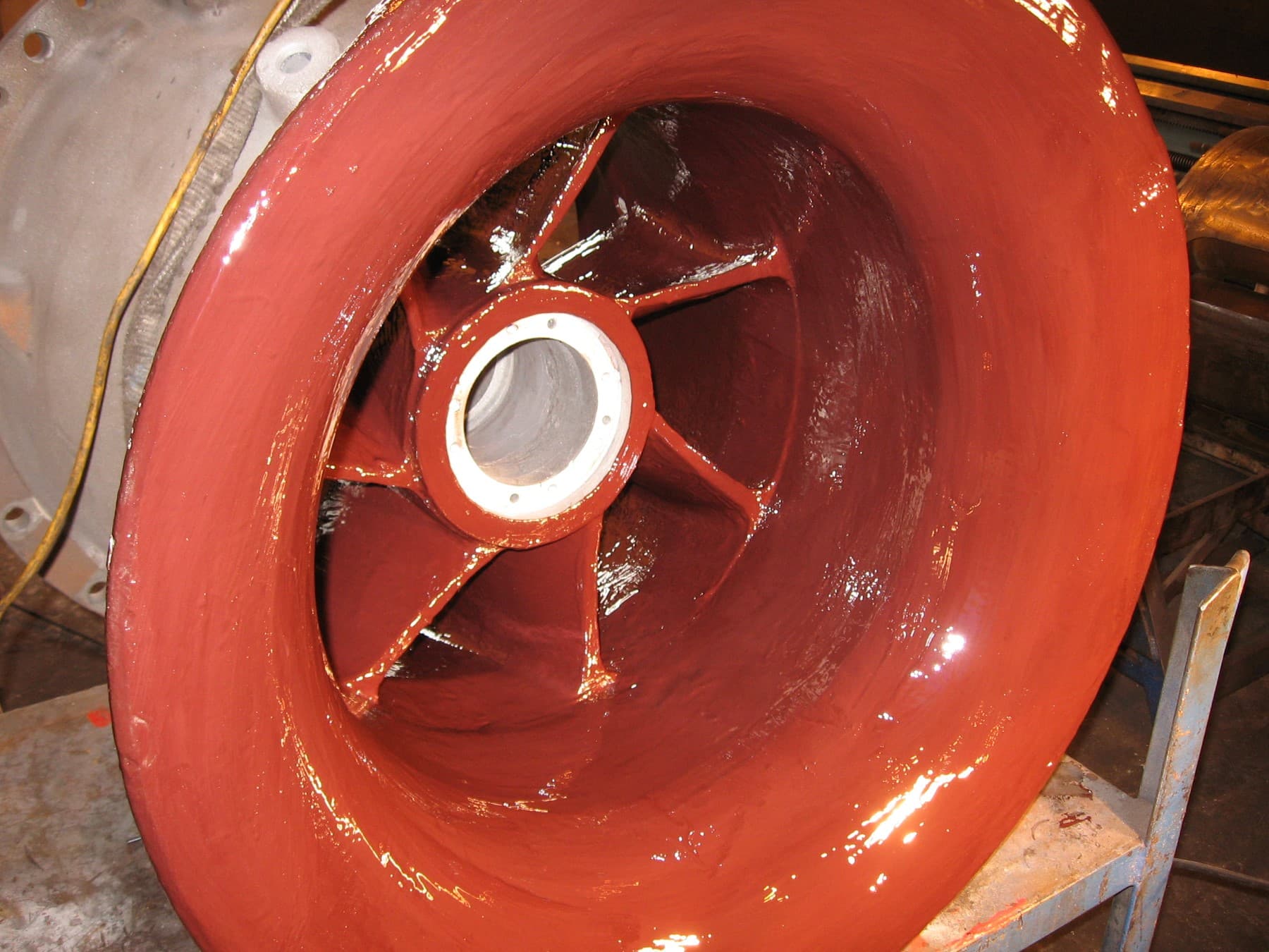 Mining pump volute coated with a Belzona ceramic system for sulphuric-acid protection
