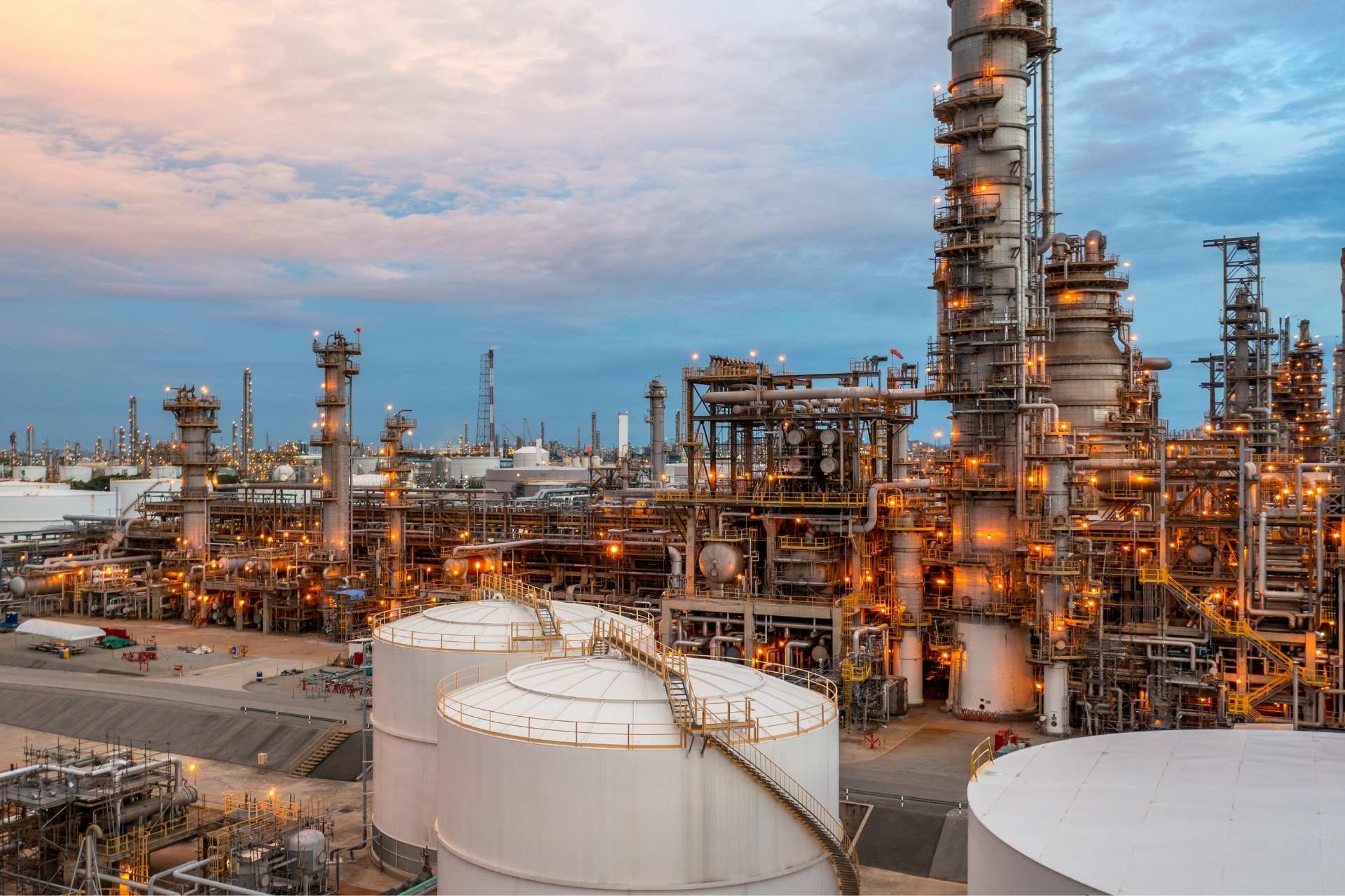 Petrochemical Industry — Belzona application 2